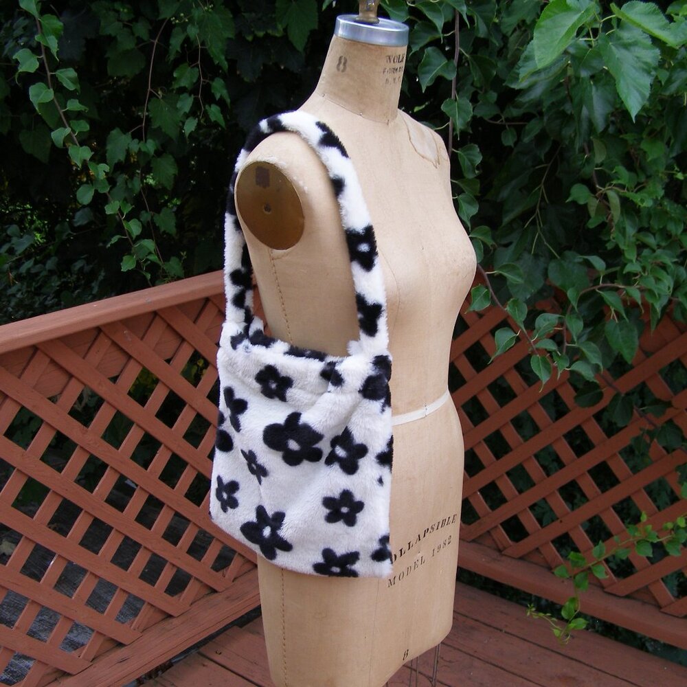 New Girls' fuzzy bag Floral print